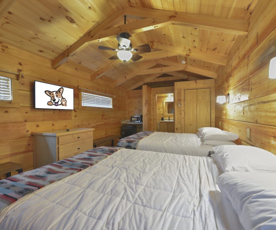 bedroom of Shadow Rock cabin rental